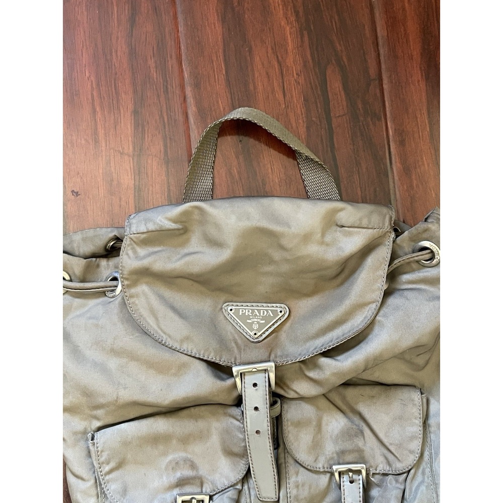 Vintage Prada Tessuto Vela Green Nylon Backpack Distressed Grunge Made In Italy - Picture 3 of 16